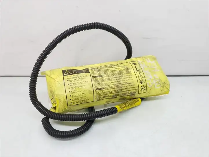 Toyota Corolla Verso E121 (2004 - 2007) 73920-05040-B Подушка безопасности двери — фото 1