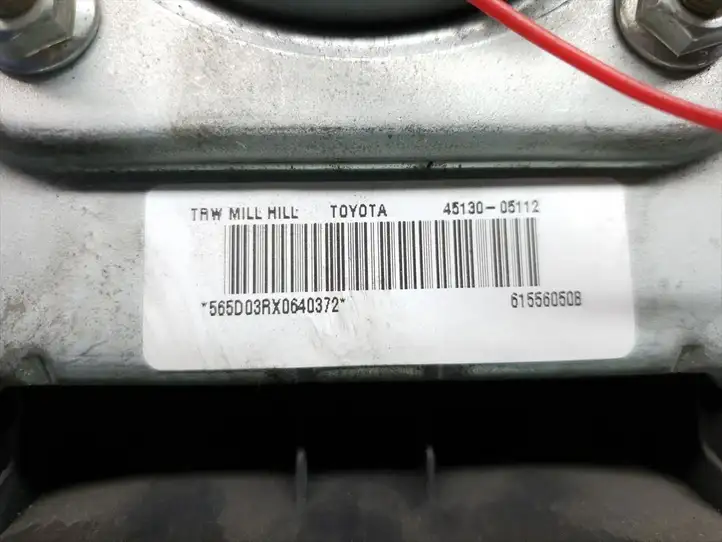 Toyota Avensis T220 (2000 - 2003) 45130-05112 Подушка безопасности руля — фото 4