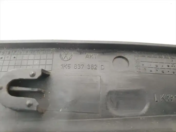 Volkswagen Jetta V (2005 - 2010) 1K5837382D Прочая отделка передней двери — фото 4