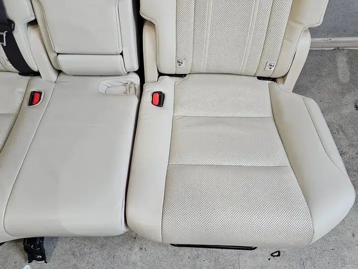 Lexus RX 450H (2019 - ) Комплект салона — фото 17