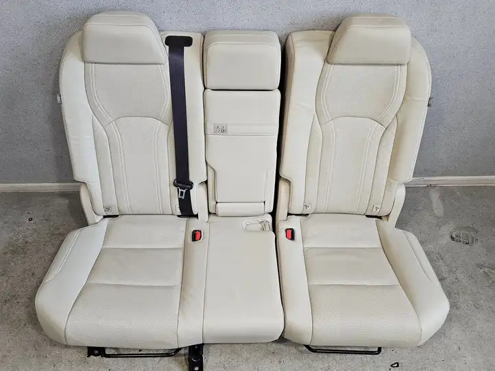 Lexus RX 450H (2019 - ) Комплект салона — фото 25