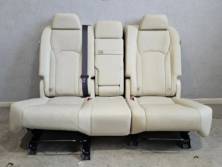 Lexus RX 450H (2019 - ) Комплект салона — фото 32