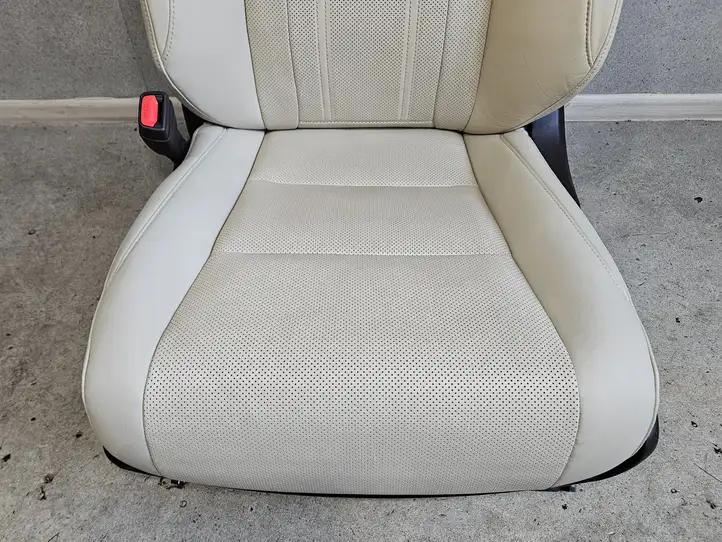 Lexus RX 450H (2019 - ) Комплект салона — фото 38