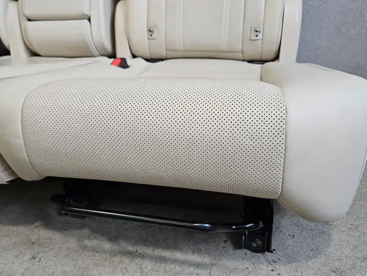 Lexus RX 450H (2019 - ) Комплект салона — фото 67
