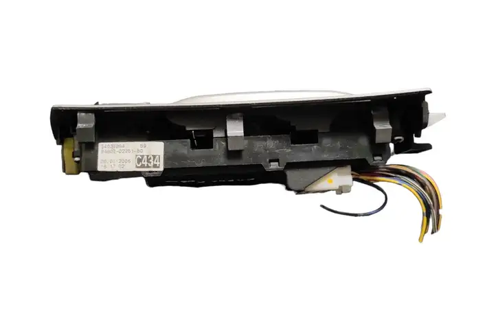 Toyota Corolla E120 E130 (2004 - 2007) 8480202251B0 Кнопка стеклоподъемников — фото 3