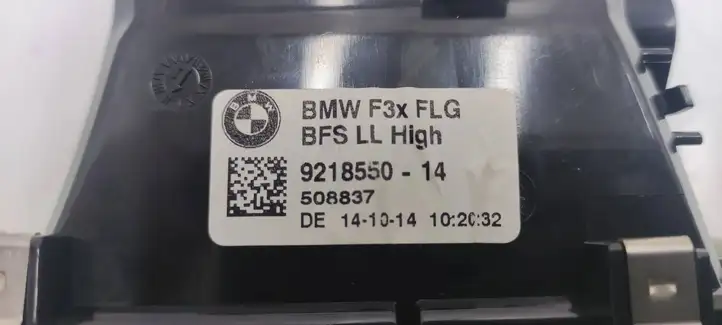 BMW 3 F30 F35 F31 (2012 - 2018) 9218550 Центральный воздушный дефлектор — фото 6
