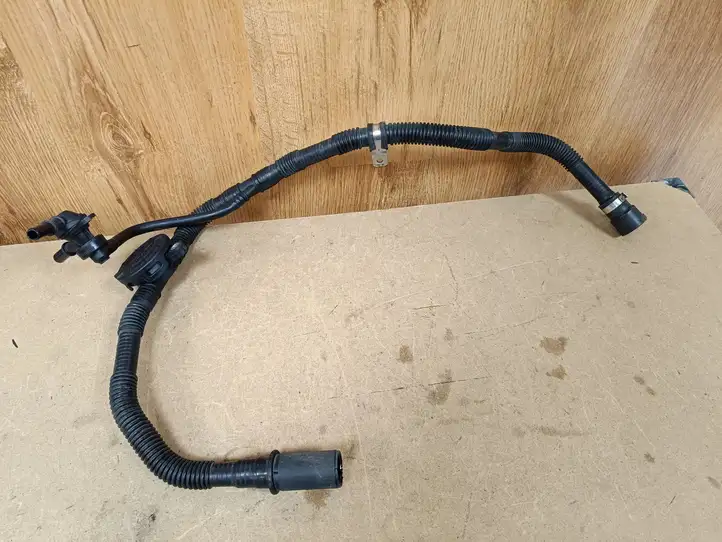 Mercedes-Benz GLC X253/C253 (2015 - )  A2740180521 Датчик сапуна