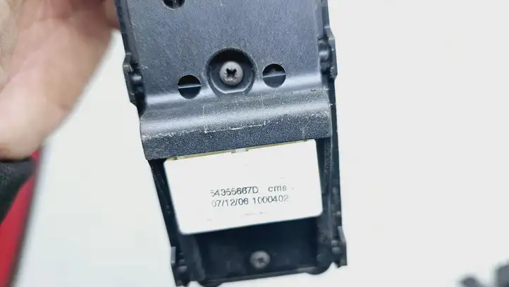 Toyota Corolla Verso AR10 (2004 - 2009) 848200F030 Блок кнопок стеклоподъемников — фото 5