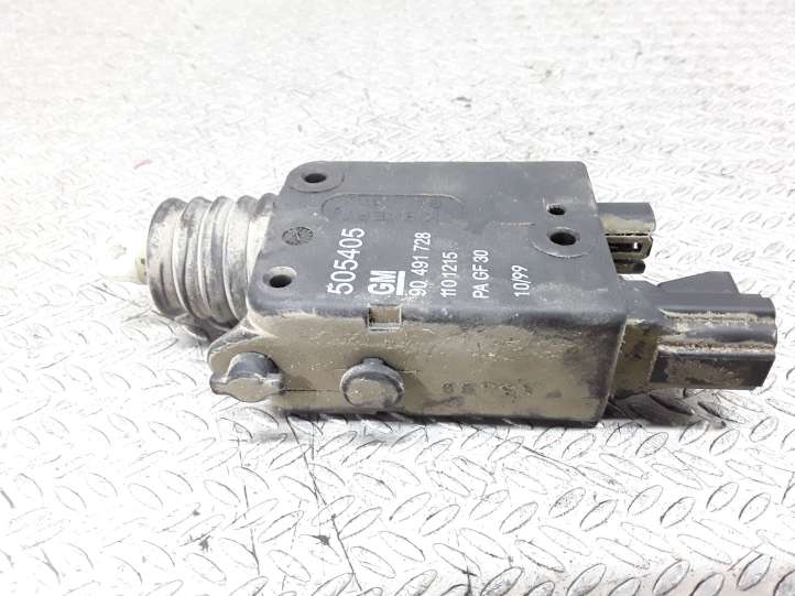 90491728 Opel Astra G Centrinio užrakto varikliukas