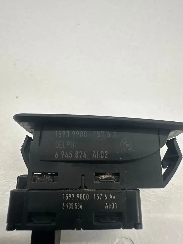 BMW 3 E90 E91 (2005 - 2012) 6945874 Кнопка стеклоподъемников — фото 5