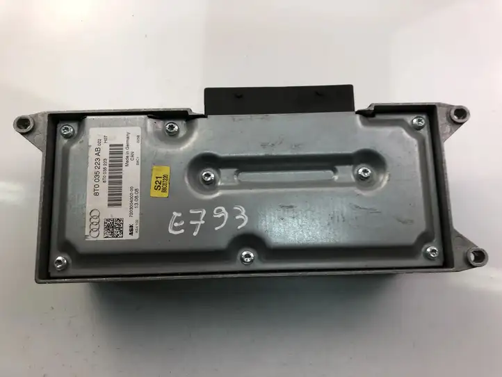 Audi A4 S4 B8 8K (2007 - 2011) 8T0035223AB Усилитель звука — фото 4