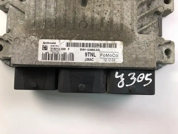 Ford Focus (2011 - 2015) S180133039F Блок управления двигателем (ECU) — фото 2