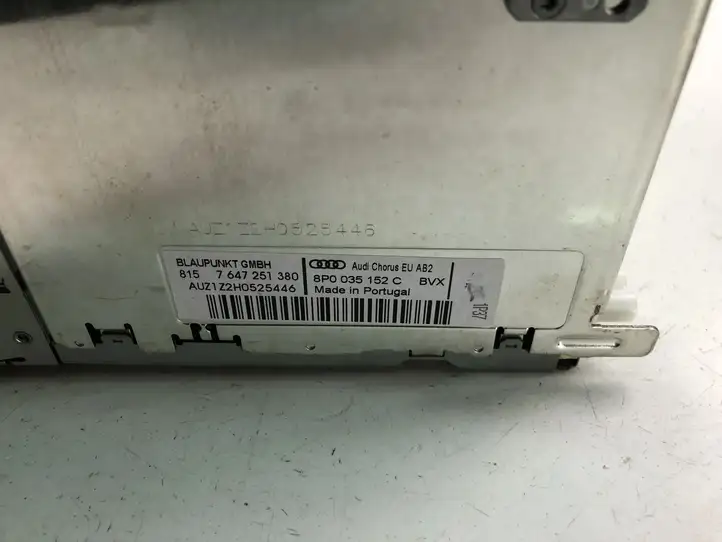 Audi A3/S3 8P (2008 - 2013) 8P0035152C Магнитола / мультимедийная система — фото 4