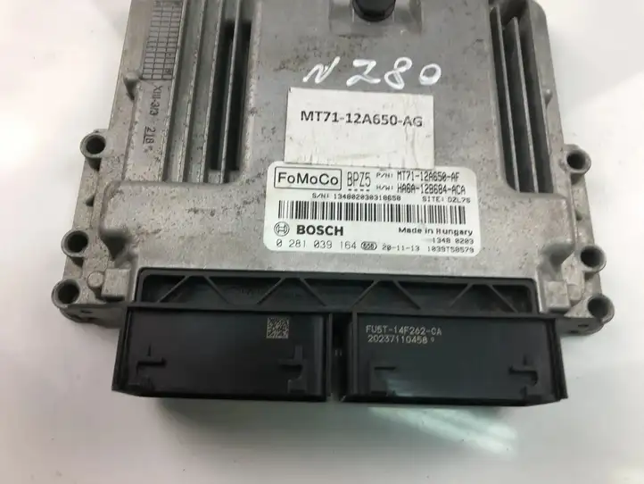 Ford Transit - Tourneo Connect (2009 - 2017) 0281039164 Блок управления двигателем (ECU) — фото 2