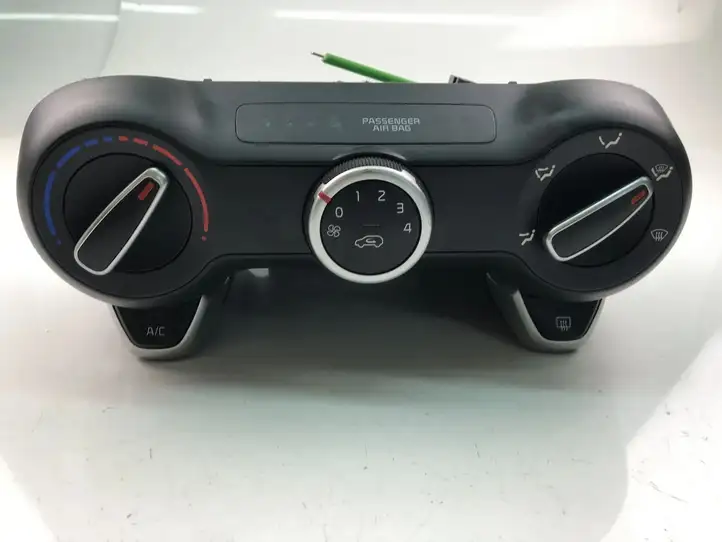 Kia Picanto (2015 - 2017) 97250G6130ASB Управление климат контролем — фото 2