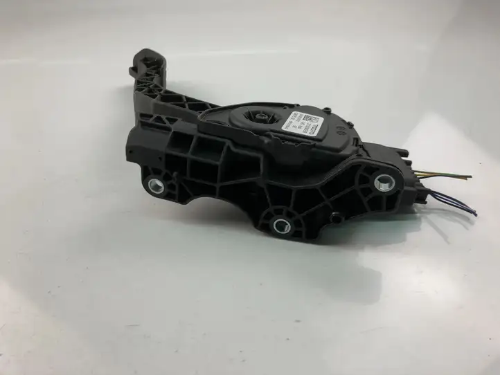 Volvo XC70 (2007 - 2013) 31329058 Кронштейн педали акселератора — фото 4