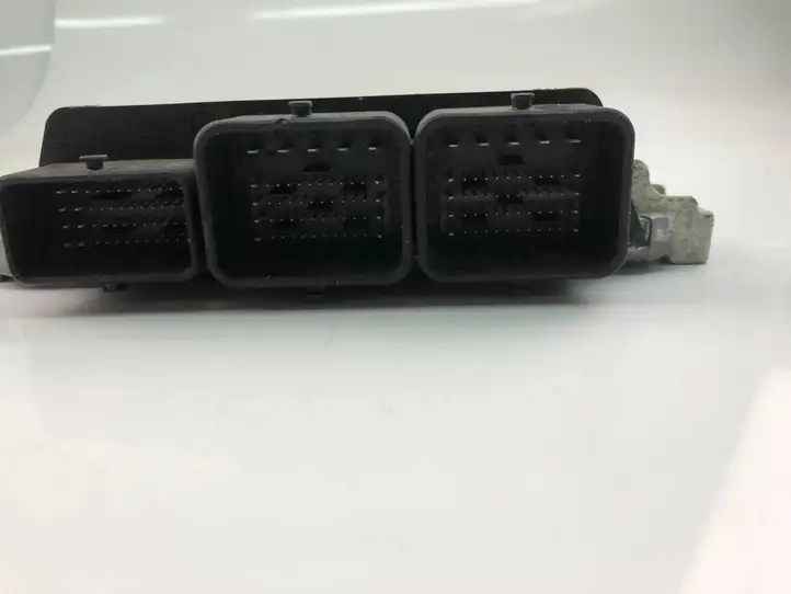Ford C-MAX II (2010 - 2015) AV6112A650AFA Блок управления двигателем (ECU) — фото 3