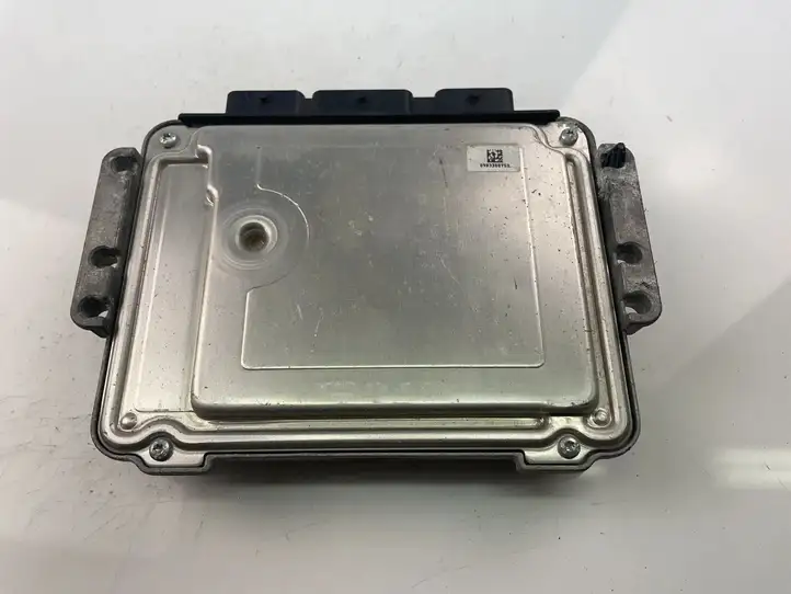 Ford Focus (2011 - 2015) 9M5112A650LA Блок управления двигателем (ECU) — фото 4