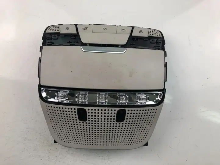 Mercedes-Benz C W205 (2014 - 2021) A0009067903 Передняя подсветка — фото 2