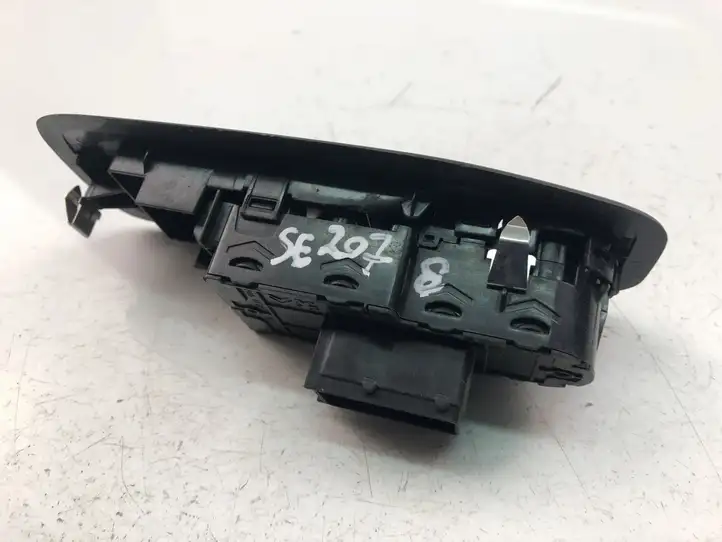 Peugeot 208 (2012 - 2015) 96751127ZD Блок кнопок стеклоподъемников — фото 3