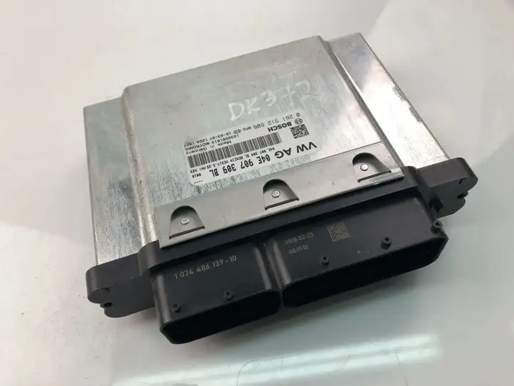 Seat Leon (5F) (2012 - 2019) 04E907309BL Блок управления двигателем (ECU) — фото 1