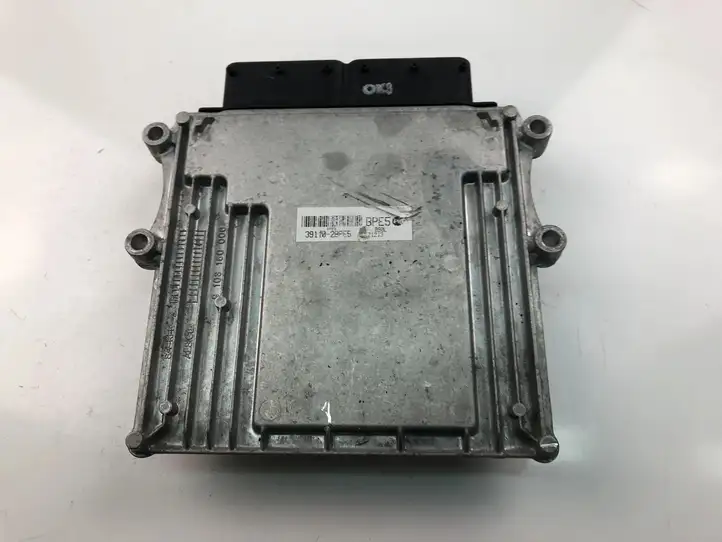Hyundai i30 (2017 - ) 391102BPE5 Блок управления двигателем (ECU) — фото 4