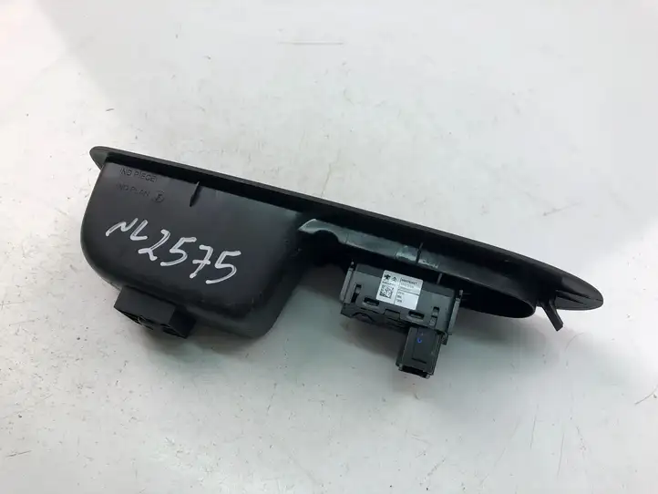 Citroen C4 Grand Picasso (2013 - 2016) 96657926XT Блок кнопок стеклоподъемников — фото 3