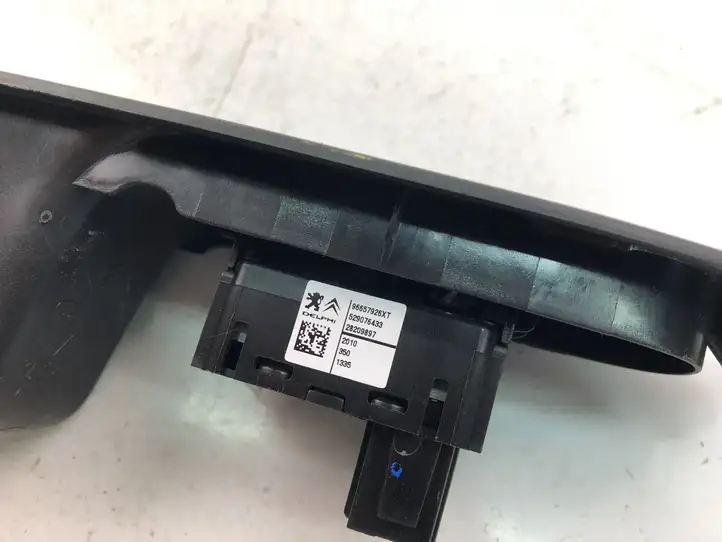 Citroen C4 Grand Picasso (2013 - 2016) 96657926XT Блок кнопок стеклоподъемников — фото 4