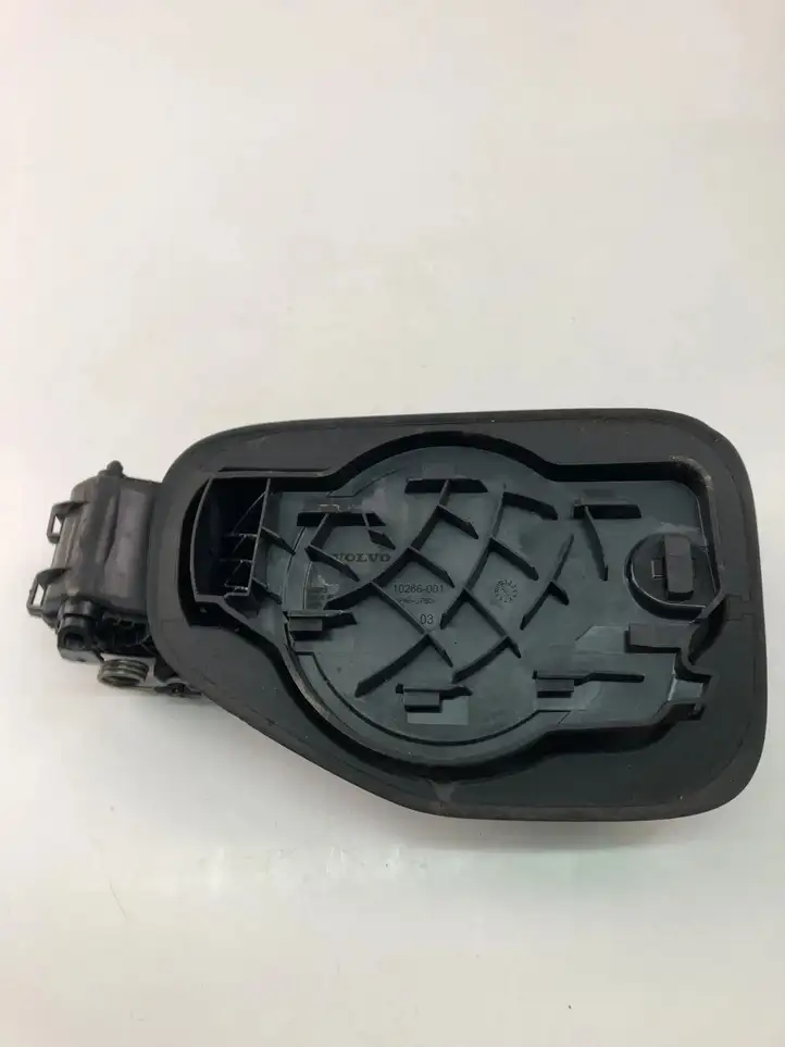 Volvo XC40 (2017 - ) 31356739 Крышка топливного бака — фото 2