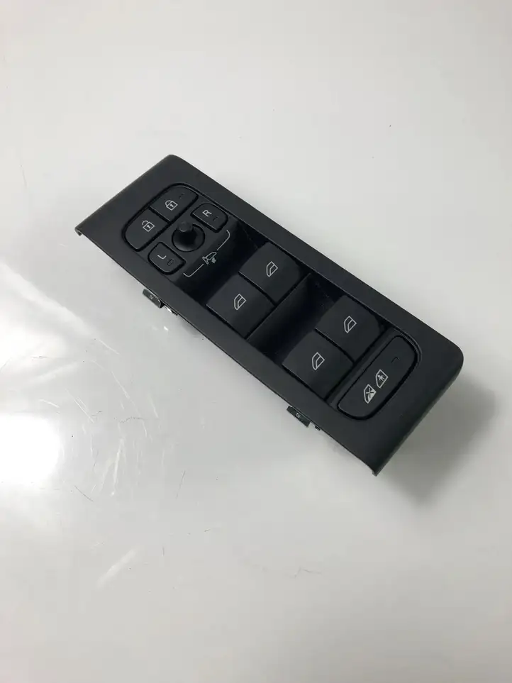 Volvo XC40 (2017 - ) 32319765 Кнопка стеклоподъемников — фото 1