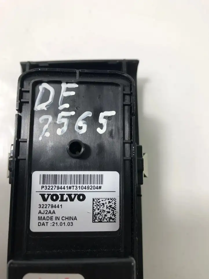 Volvo XC40 (2017 - ) 32279441 Кнопка стеклоподъемников — фото 3