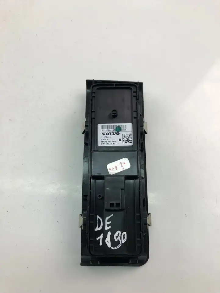 Volvo XC40 (2017 - ) 32279441 Кнопка стеклоподъемников — фото 4