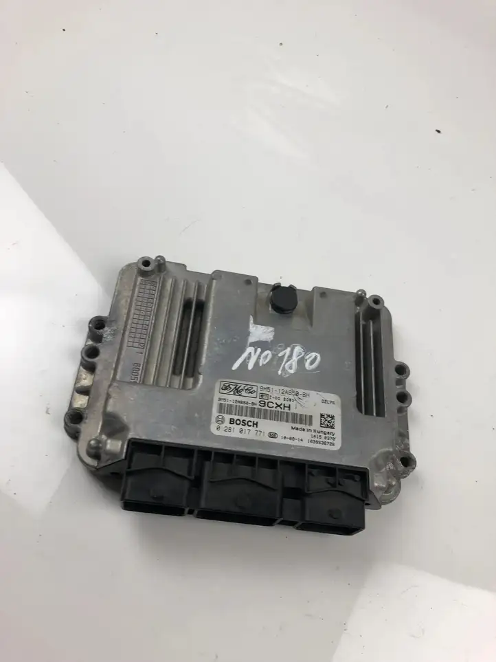 Ford Focus (2011 - 2015) 9M5112A650BH Блок управления двигателем (ECU) — фото 1