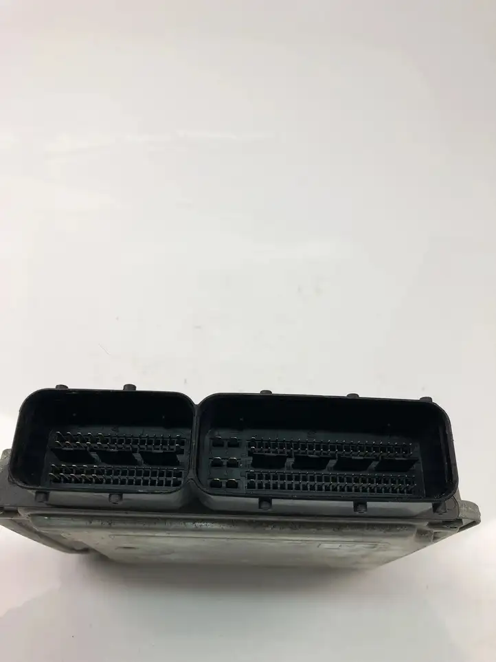 Volkswagen Jetta VI (2011 - 2018) 06J906027H Блок управления двигателем (ECU) — фото 3