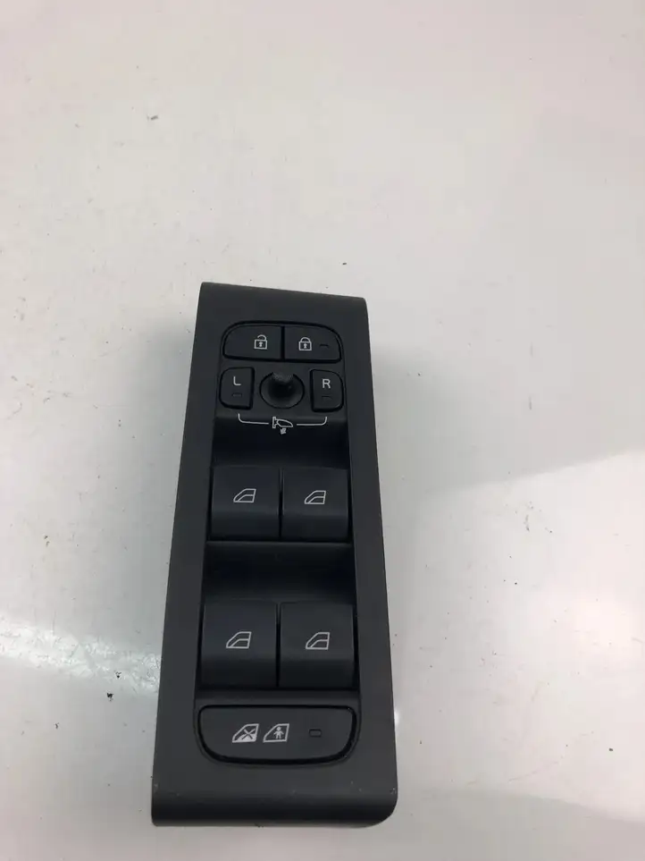 Volvo XC40 (2017 - ) 32279441 Кнопка стеклоподъемников — фото 2