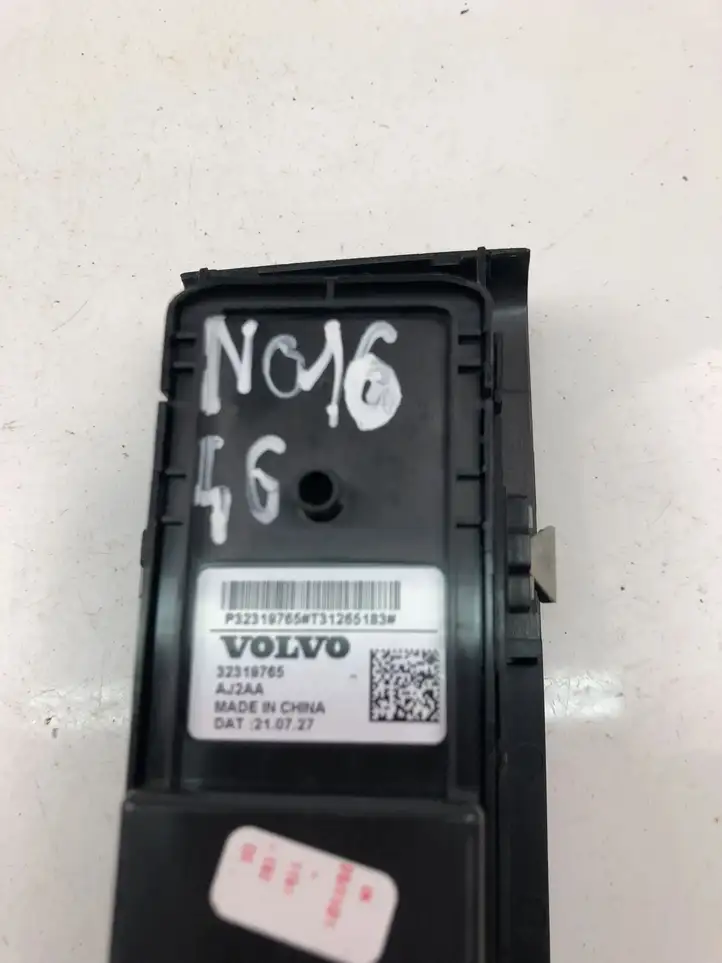 Volvo XC40 (2017 - ) 32319765 Кнопка стеклоподъемников — фото 3