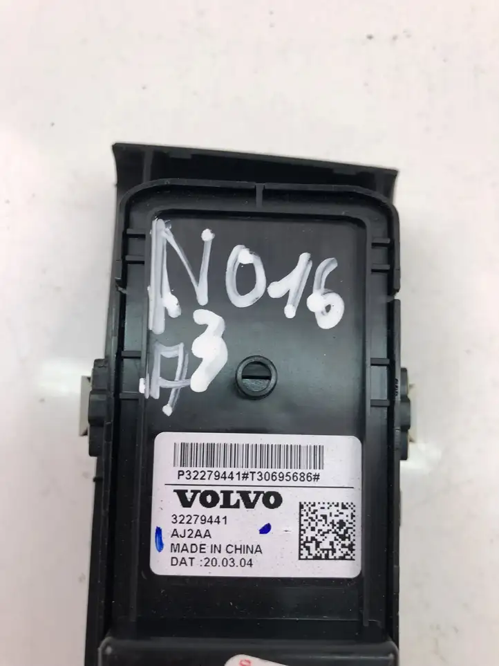 Volvo XC40 (2017 - ) 32279441 Кнопка стеклоподъемников — фото 4