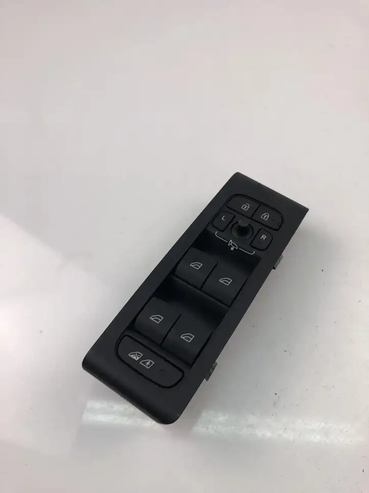 Volvo XC40 (2017 - ) 32279441 Кнопка стеклоподъемников — фото 1