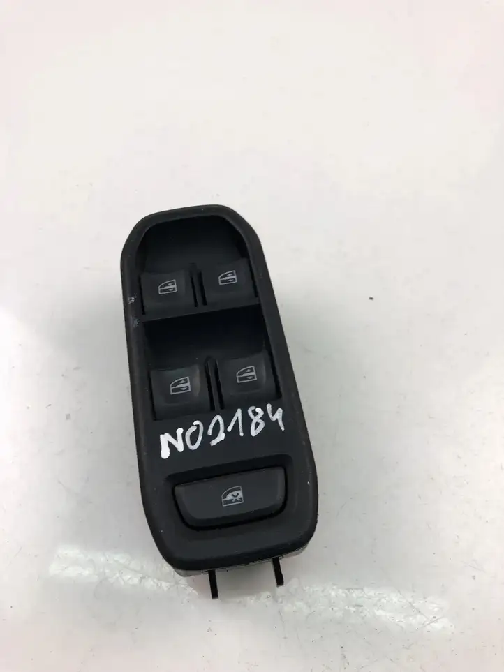 Renault Trafic III (X82) (2014 - ) 254118722R Кнопка стеклоподъемников — фото 1