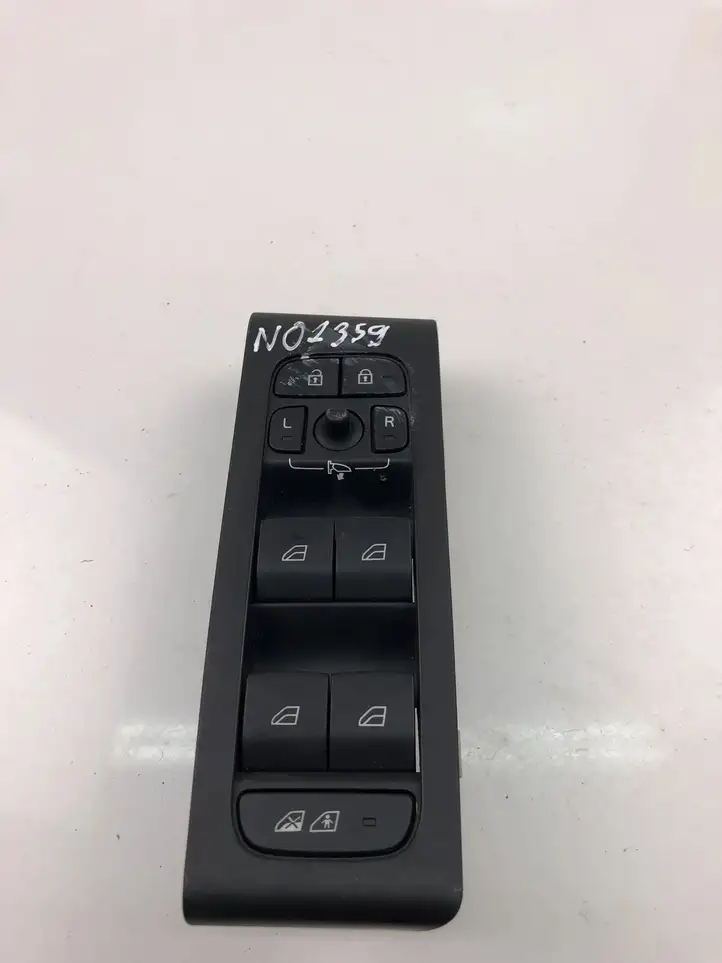 Volvo XC40 (2017 - ) 32279441 Кнопка стеклоподъемников — фото 2