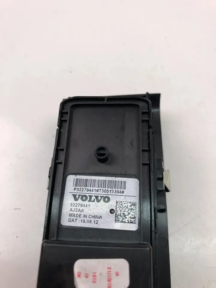 Volvo XC40 (2017 - ) 32279441 Кнопка стеклоподъемников — фото 4
