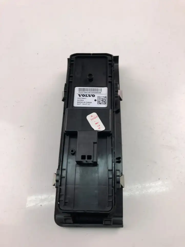 Volvo XC40 (2017 - ) 32279441 Кнопка стеклоподъемников — фото 3