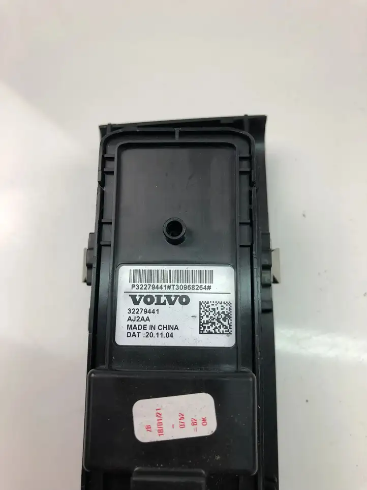 Volvo XC40 (2017 - ) 32279441 Кнопка стеклоподъемников — фото 4
