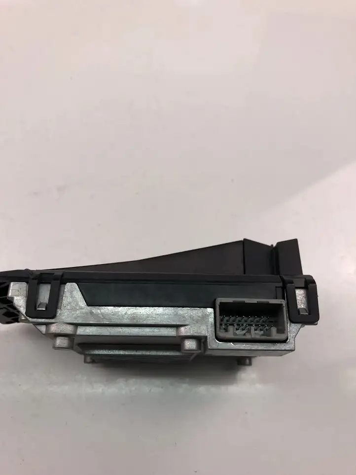 Volvo V70 (2007 - 2013) 31381459 Модуль управления видео — фото 4