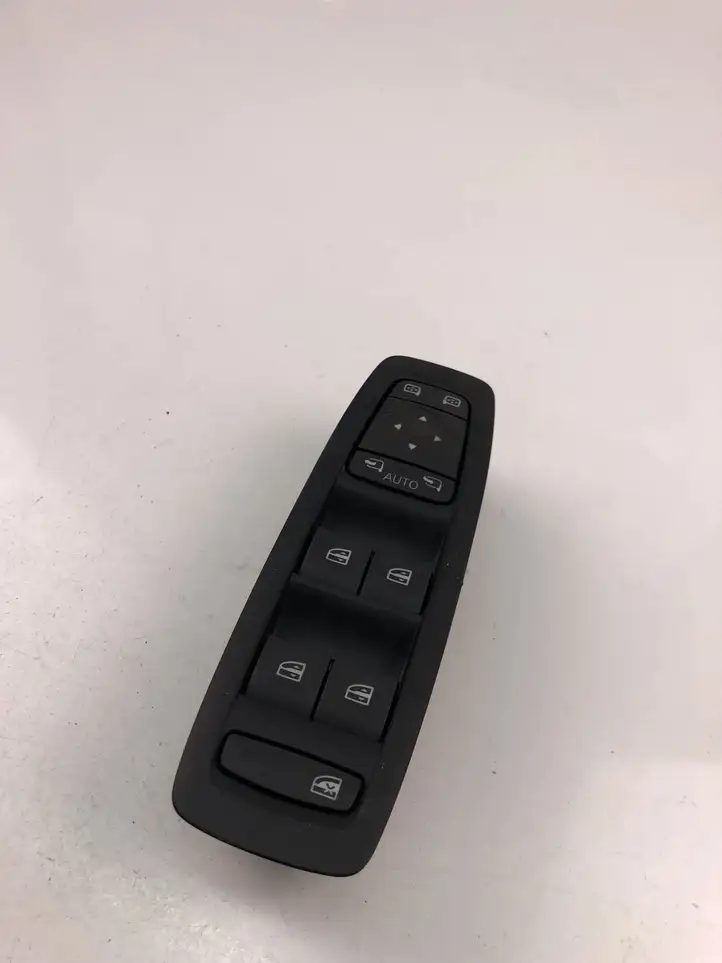 Renault Megane III (2009 - 2016) E3243905 Кнопка стеклоподъемников — фото 1