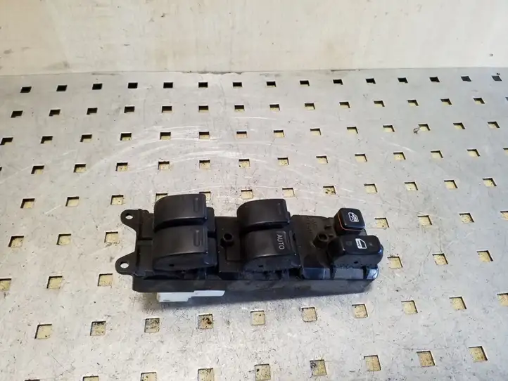 Toyota RAV 4 (XA20) (2000 - 2005) 8482042080 Блок кнопок стеклоподъемников — фото 2