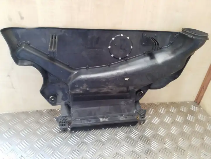 BMW 3 E46 (1998 - 2005) 13717786529 Крышка двигателя декоративная — фото 2