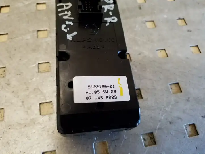 BMW X5 E70 (2006 - 2013) 912212001 Кнопка стеклоподъемников — фото 4