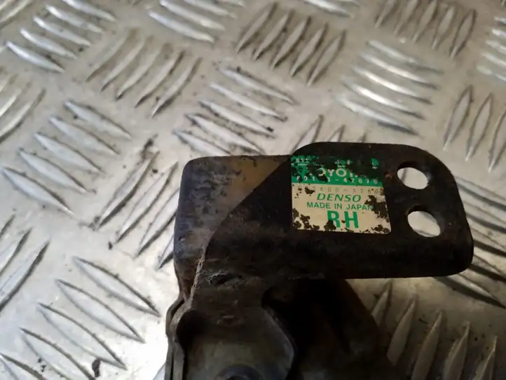 Toyota RAV 4 (XA20) (2000 - 2005) 8917342070 Датчик удара SRS — фото 2