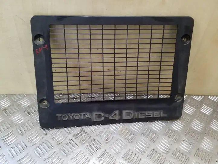 Toyota RAV 4 (XA20) (2000 - 2005) 1794327010 Крышка двигателя декоративная — фото 1
